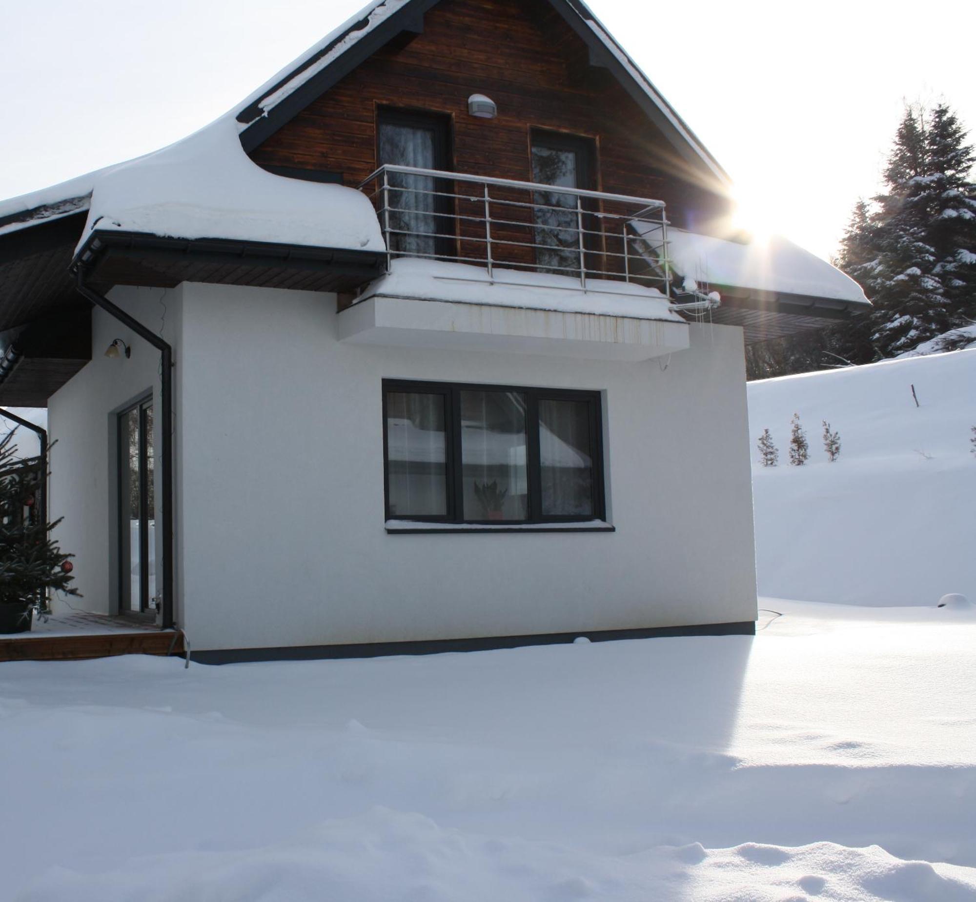 Panskiemisie Domki Caloroczne Sauna Jacuzzi ベトリナ エクステリア 写真